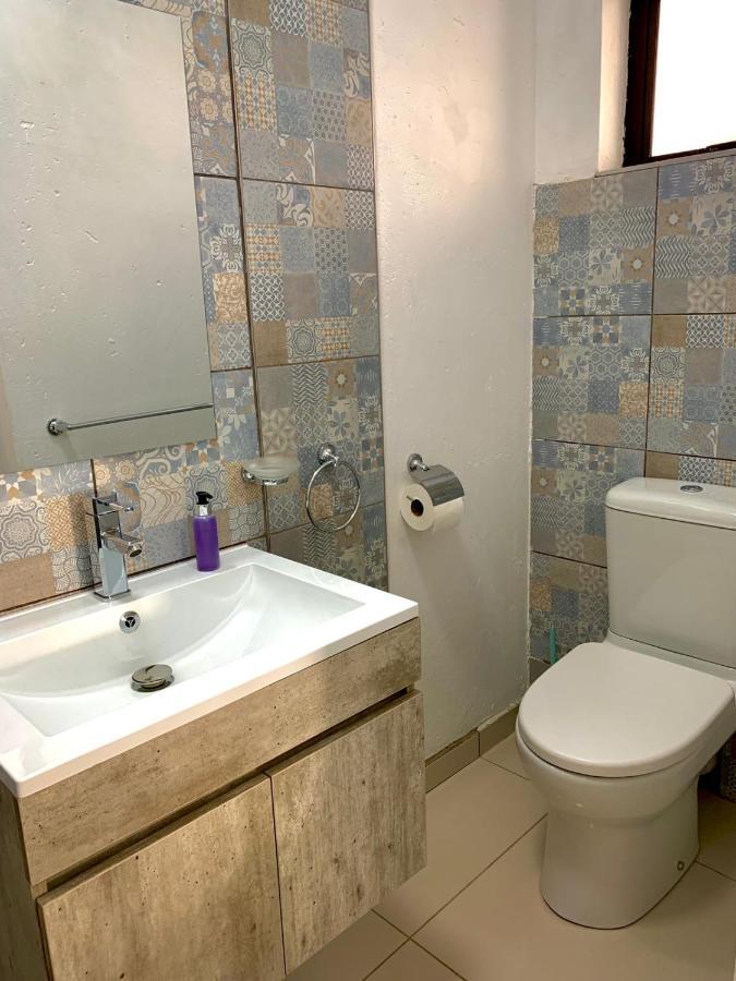 Randfontein Thamani Guest House מראה חיצוני תמונה