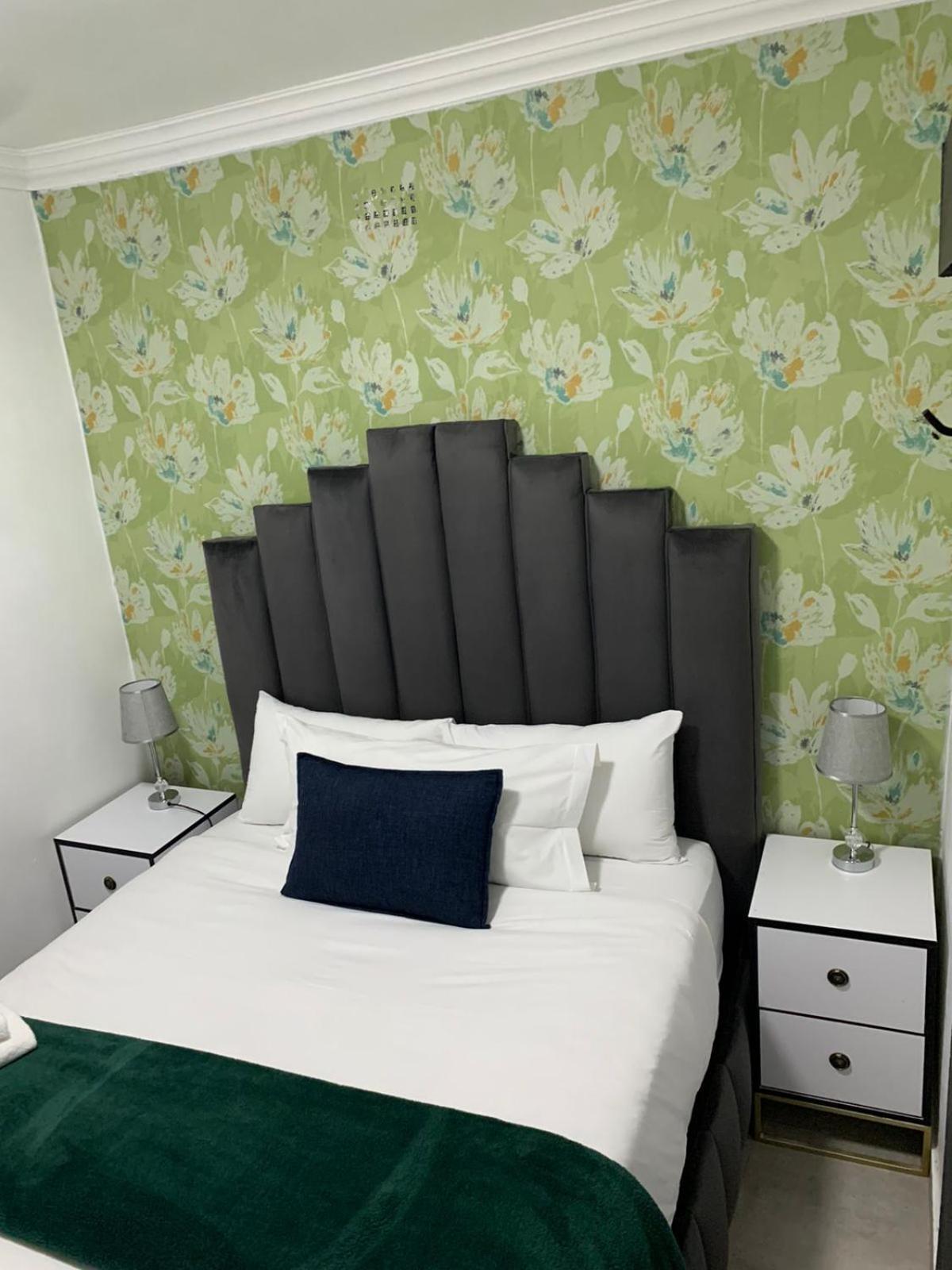 Randfontein Thamani Guest House מראה חיצוני תמונה